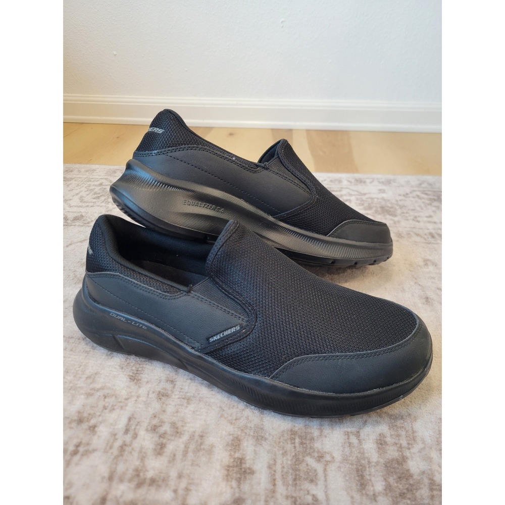 Skechers Equalizer 5.0 Relaxed Fit Slip-On Sneakers Mens 9.5 Black Walking Shoes
